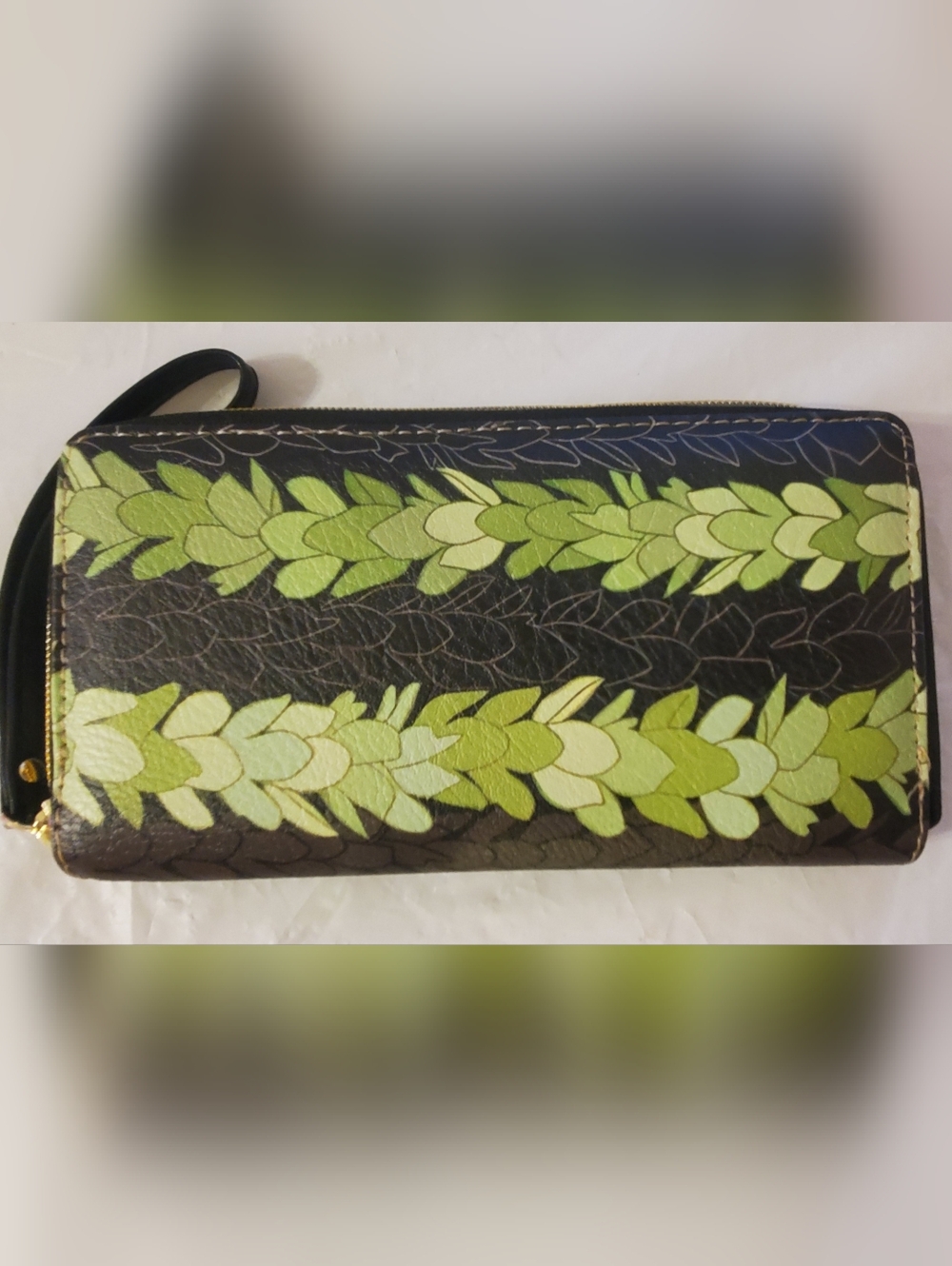 Hawaiian Lei Wallet